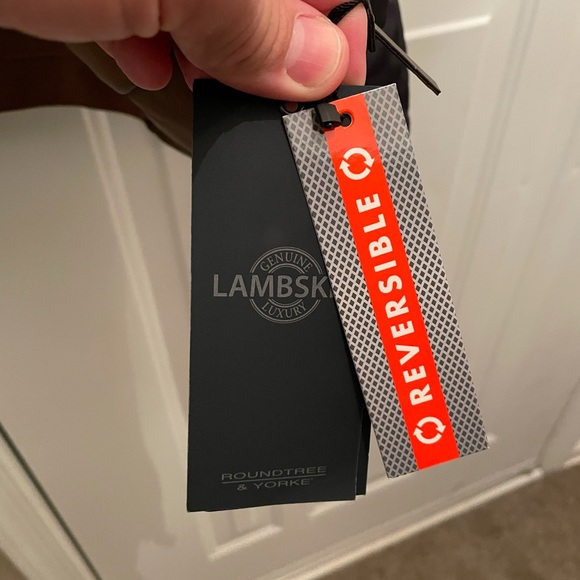 Roundtree and Yorke Lambskin Leather Jacket - Picture 3 of 7